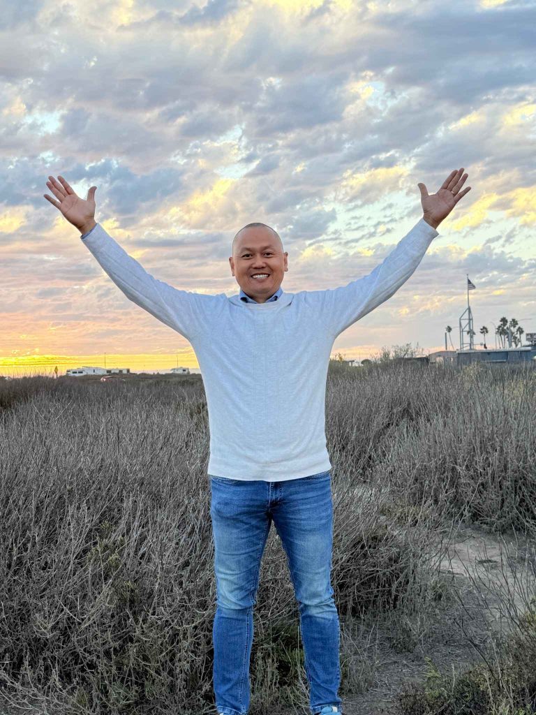 Joseph Binh Duong làm gì