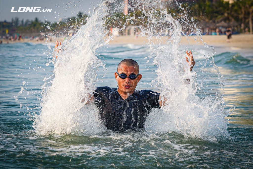 Phạm Thành Long rèn luyện sự kỷ luật