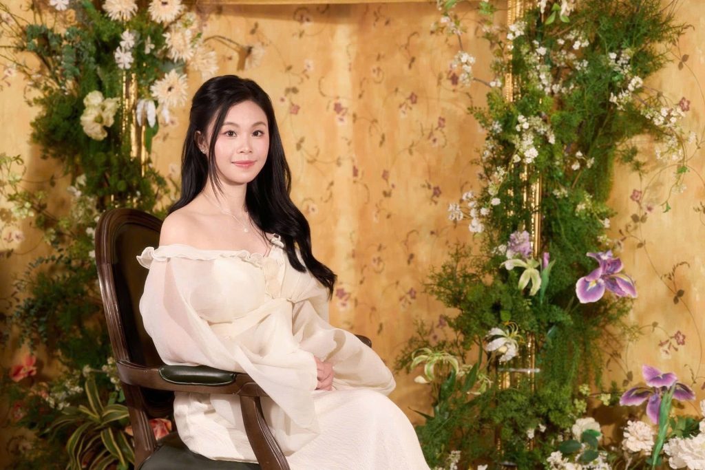 nguyễn thị huế là ai